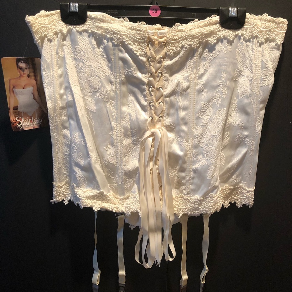 Tapestry Strapless Corset